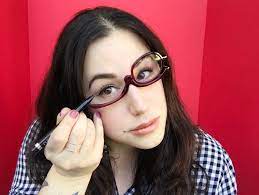 آموزش آرایش چشم برای عینکی ها