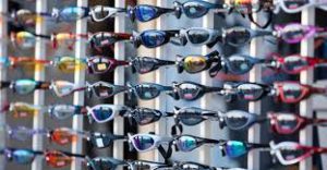 چرا نباید عینک آفتابی ارزان و بی کیفیت بخریم؟